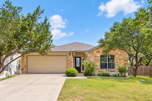 10025 Janet Loop, Dripping Springs, TX, 78620-2620 | Card Image