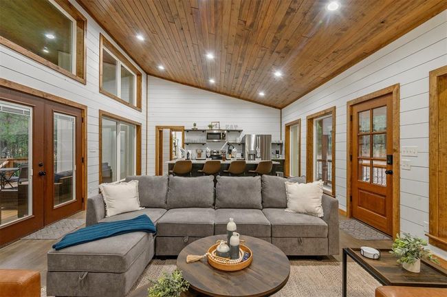 93 Boulder Path, House other with 3 bedrooms, 2 bathrooms and null parking in Broken Bow OK | Image 11