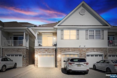 6 Elston Ct, Haskell, NJ, 07420-1151 | Card Image