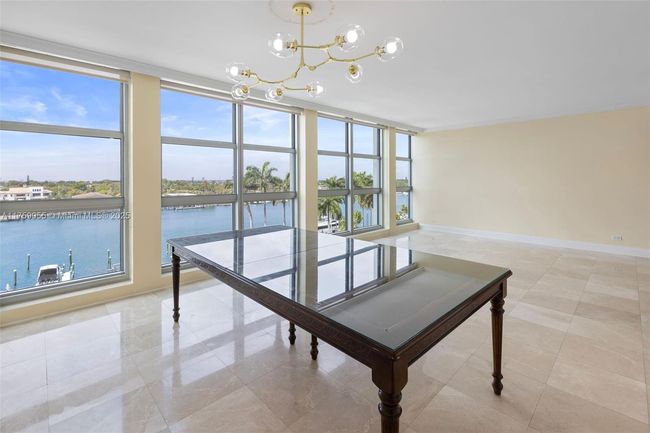 APT-6M - 5055 Collins Ave, Condo with 2 bedrooms, 3 bathrooms and null parking in Miami Beach FL | Image 5