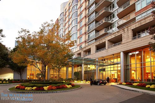 209-8100 River Road, North Bergen, NJ, 07047 | Card Image