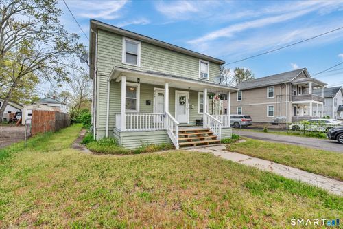 2-128-130 Sisson St, East Hartford, CT, 06118-1538 | Card Image