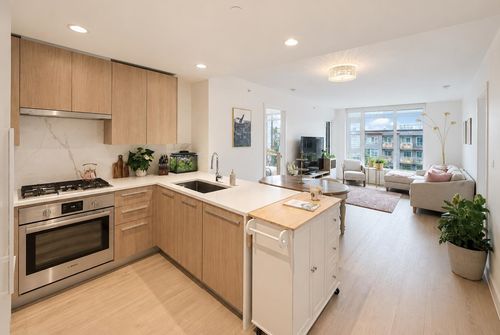 305-2707 Library Lane, North Vancouver, BC, V7J0C6 | Card Image