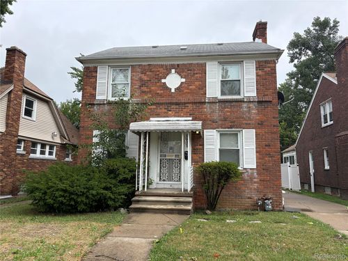 16820 Oakfield St, Detroit, MI, 48235-3329 | Card Image