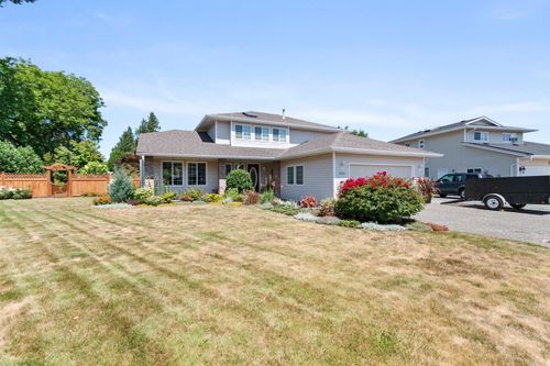 6755 Henry Street, Chilliwack, BC, V2R2Z9 | Card Image