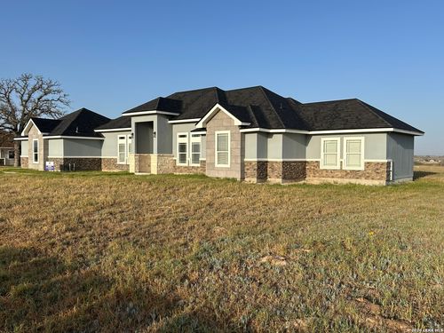 108 Estates Dr, La Vernia, TX, 78121-0147 | Card Image