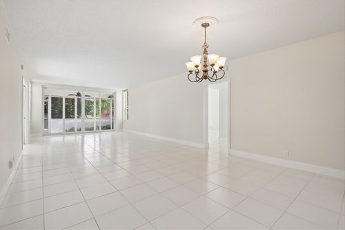 104-804 Cypress Grove Ln, Pompano Beach, FL, 33069-5063 | Card Image