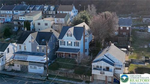 228 W Abbott St, Lansford, PA, 18232-1801 | Card Image