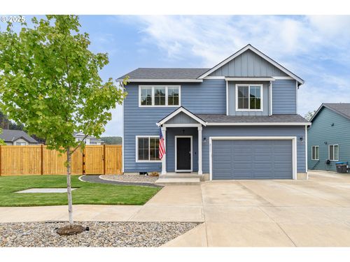 3111 Nw 2nd St, McMinnville, OR, 97128-9243 | Card Image