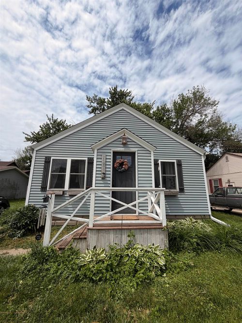 1111 3rd Ave W, Spencer, IA, 51301-3508 | Card Image
