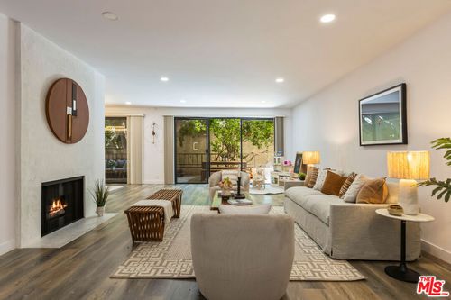 101-1210 N Kings Rd, West Hollywood, CA, 90048-2617 | Card Image