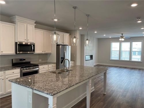 2483 Scarlet Maple Aly, Doraville, GA, 30360-9801 | Card Image