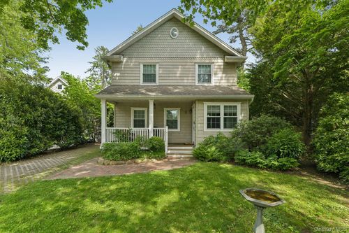 6 Pine Pl, Greenlawn, NY, 11740-1110 | Card Image