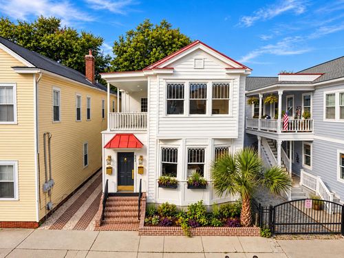 563 Rutledge Ave, Charleston, SC, 29403-4690 | Card Image