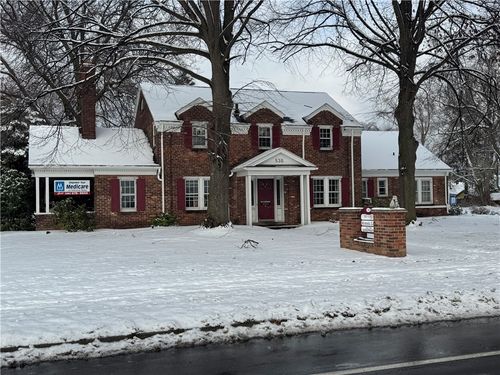 530 Titus Ave, Irondequoit, NY, 14617-3515 | Card Image