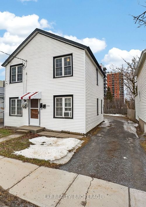 632 Macdonnell St, Kingston, ON, K7K4X3 | Card Image