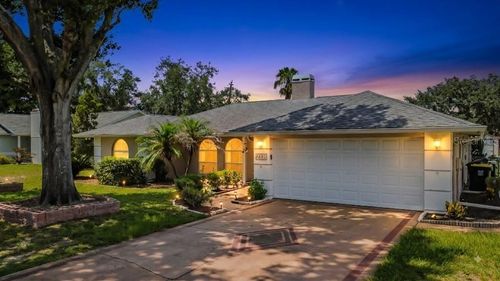 218 Glenridge Loop N, LAKELAND, FL, 33809-1552 | Card Image
