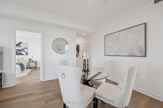 1005 - 1346 Danforth Rd, Condo with 3 bedrooms, 2 bathrooms and null parking in Toronto ON | Image 11