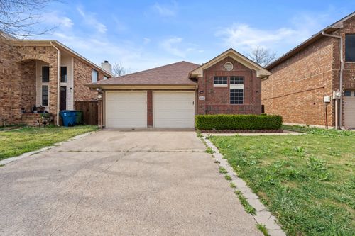 1355 Jasmine Dr, Lewisville, TX, 75077-2153 | Card Image