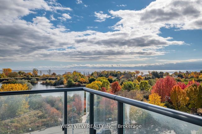504 - 59 Annie Craig Dr, Condo with 2 bedrooms, 2 bathrooms and 1 parking in Etobicoke ON | Image 5