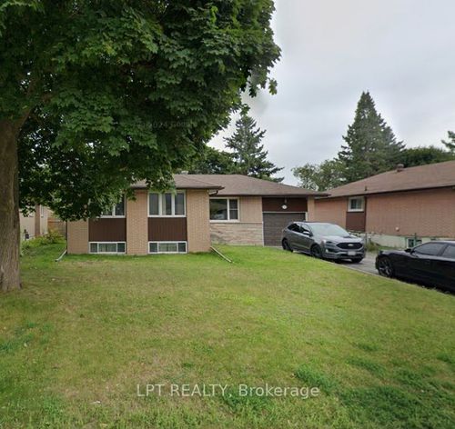 97 Rose St, Barrie, ON, L4M2T6 | Card Image