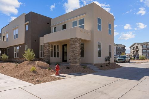 523 W Olive Ln, St. George, UT, 84790-5310 | Card Image