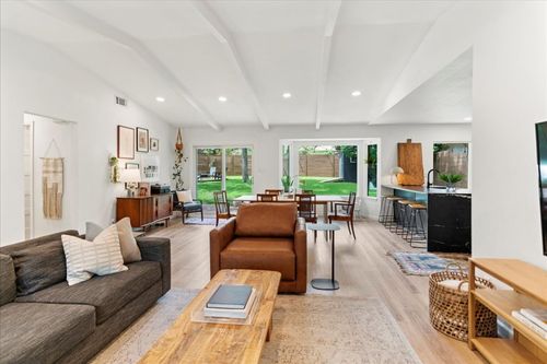 1907 Parkside Ln, Austin, TX, 78745-3614 | Card Image