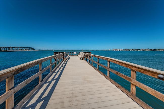Walk way to dock | Image 59