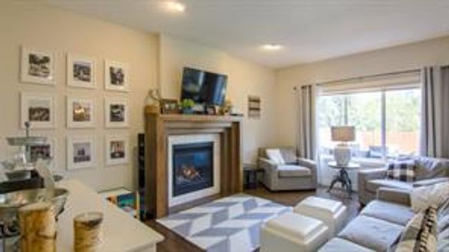 200 New Brighton Dr Se, House detached with 4 bedrooms, 3 bathrooms and 2 parking in Calgary AB | Image 5