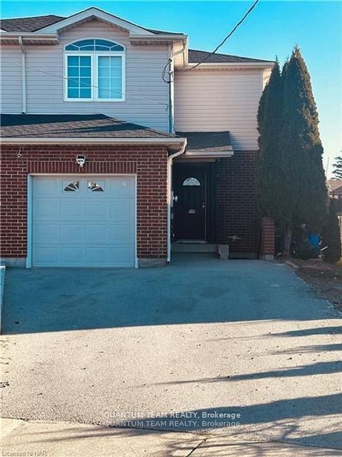 upper-level-4 C Dixie Rd, Saint Catharines, ON, L2N2A8 | Card Image