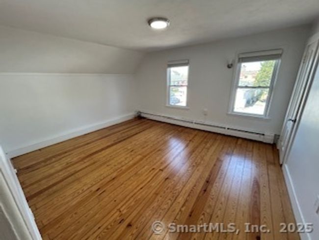 STE-2 - 2 Lincoln Ave, Home with 2 bedrooms, 1 bathrooms and null parking in Mystic CT | Image 9