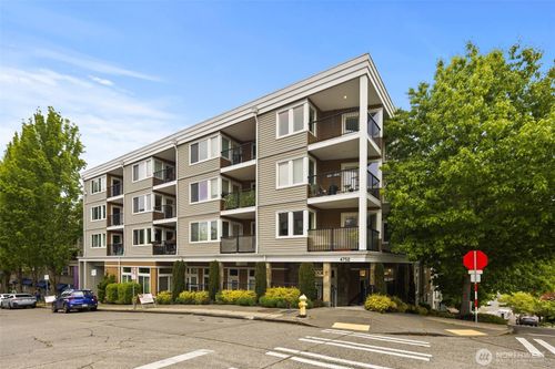 apt-307-4752 41st Ave Sw, Seattle, WA, 98116-4261 | Card Image