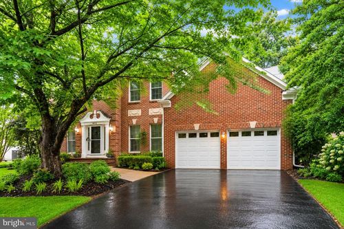 46932 Foxstone Pl, STERLING, VA, 20165-3522 | Card Image