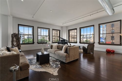 406-1645 Vine St, Hollywood, CA, 90028-8805 | Card Image