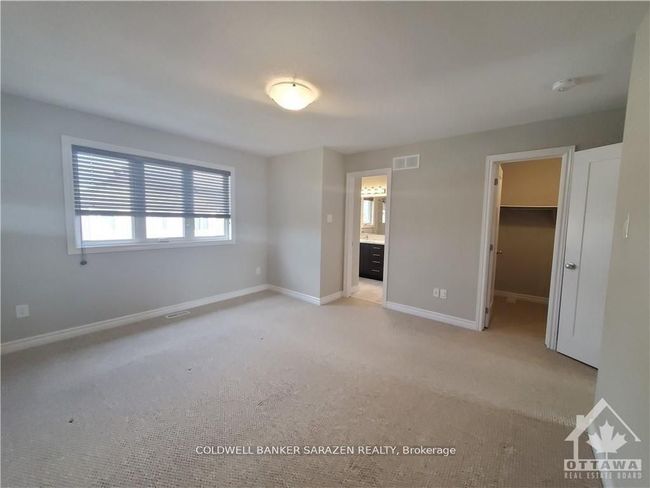 948 Kilbirnie Dr, House attached with 3 bedrooms, 3 bathrooms and 1 parking in Nepean ON | Image 12