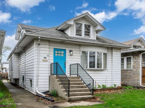 4626 N Leclaire Ave, Chicago, IL, 60630-3817 | Card Image