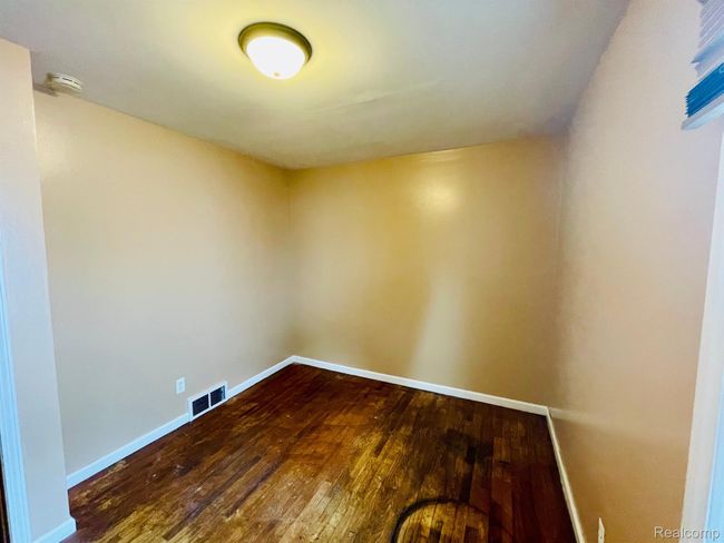 20817 Atlantic Ave, House other with 3 bedrooms, 1 bathrooms and null parking in Warren MI | Image 9