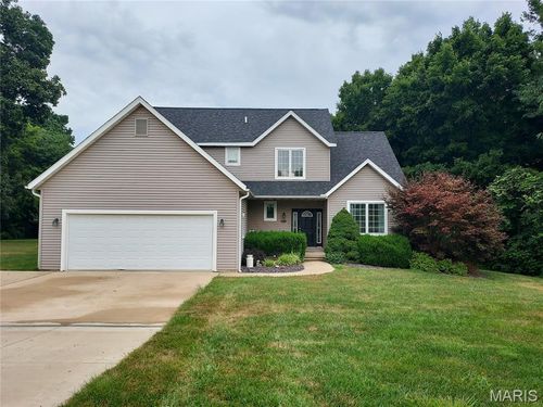 118 Quail Hollow Rd, Greenville, IL, 62246-2786 | Card Image