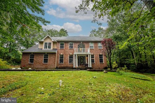 11 Madison Ct, SOUTHAMPTON, NJ, 08088-9046 | Card Image