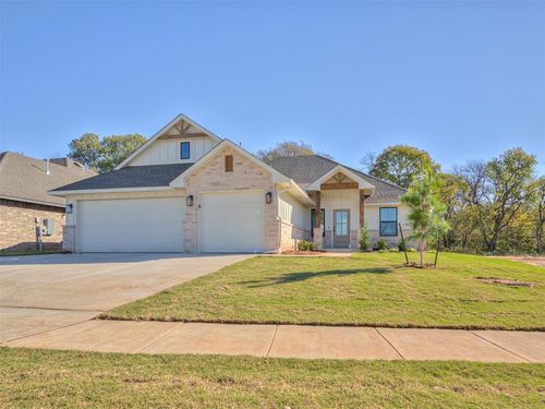 133 Firethorn Way, Noble, OK, 73068-8637 | Card Image