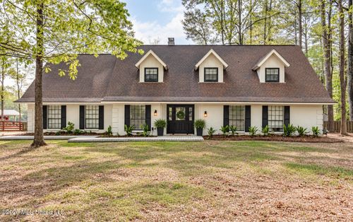 907 Audubon Point Dr, Brandon, MS, 39047-6442 | Card Image