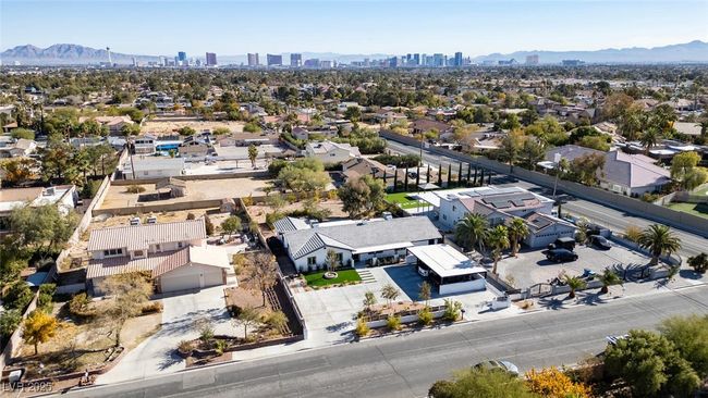 Birds eye view of property with a view of city and a mountain view | Image 37