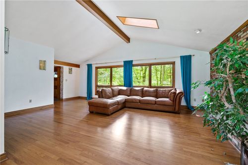 389 E Pgh, Salem Twp, PA, 15626 | Card Image