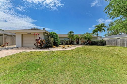 2908 Mayflower St, SARASOTA, FL, 34231-6122 | Card Image