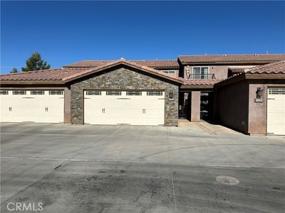 302 - Jicarilla Road, Condo with 3 bedrooms, 2 bathrooms and 2 parking in Apple Valley CA | Image 1