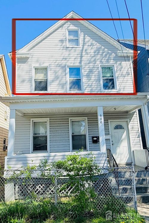 2-660 Charles St, Perth Amboy, NJ, 08861-2808 | Card Image