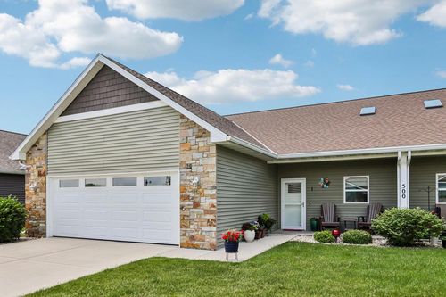 1-500 River Rd, Columbus, WI, 53925-1721 | Card Image