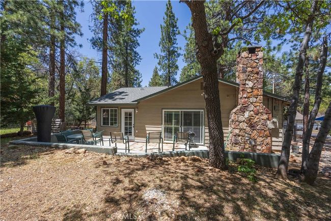 682 Maple Ln, House other with 3 bedrooms, 2 bathrooms and null parking in Sugarloaf CA | Image 25