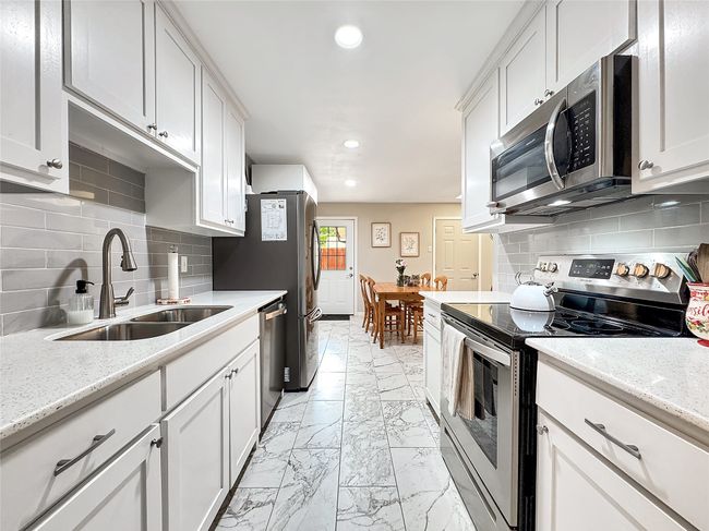 900 Shenandoah Dr, House other with 4 bedrooms, 2 bathrooms and null parking in Plano TX | Image 16