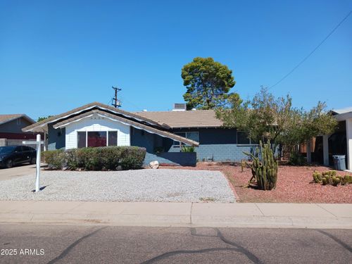 3830 W Cavalier Dr, Phoenix, AZ, 85019-1720 | Card Image